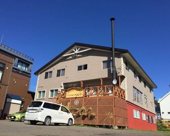 Pension Berg - Niseko - Edificio