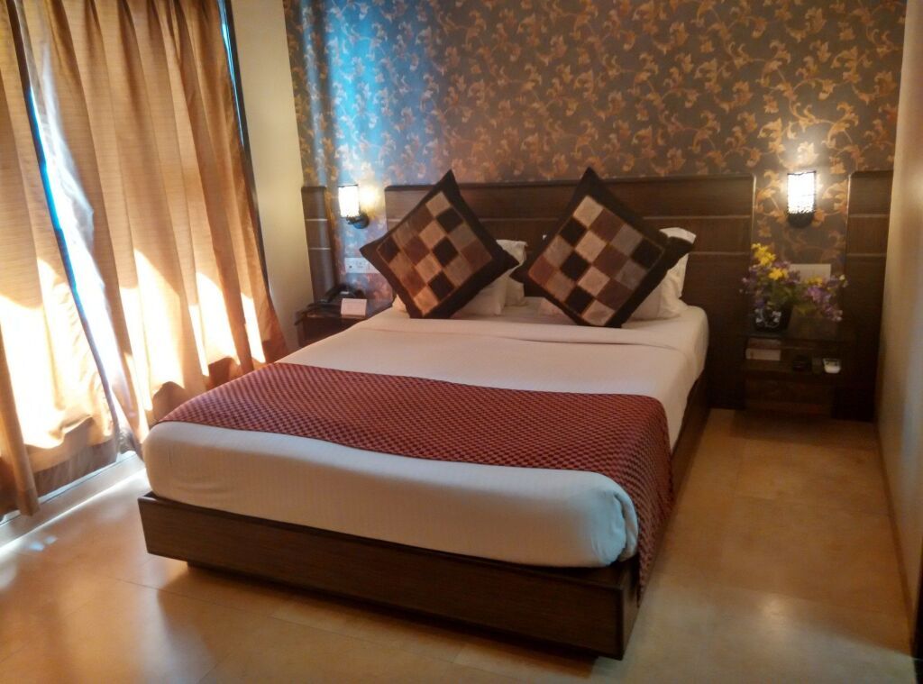 جيه سي كاستل - شيردى - غرفة نوم