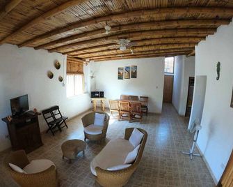 Large Family House with Pool (Near the beach in central area) - Punta Sal - Living room