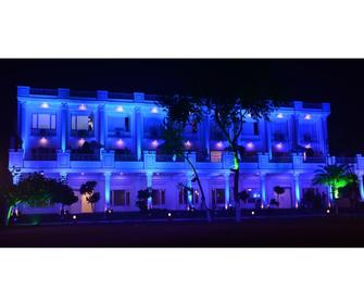 Blue Orchid Resort - Lucknow - Edificio