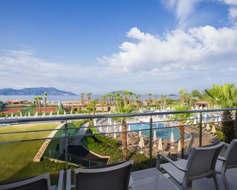 Akra Fethiye Tui Blue Sensatori - Fethiye - Parveke