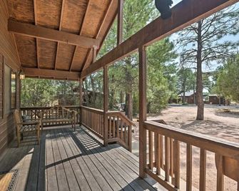 Pet Friendly Retreat in Rim Country! With a Spa! - Heber-Overgaard - Balcón