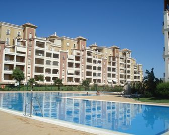 Leo Isla Canela Selection - Ayamonte