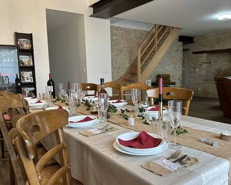 Gîte de la Treille - Champagné-Saint-Hilaire - Restaurante