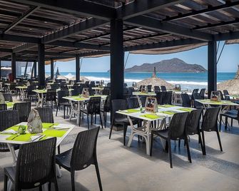 El Cid Castilla Beach Hotel - Mazatlán - Ravintola