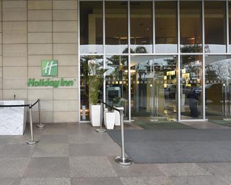 Holiday Inn New Delhi International Airport - Nova Deli - Edifício, Hotéis em Nova Deli