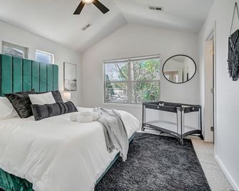 Downtown Luxury 2min to Old Colorado City - Colorado Springs - Habitación