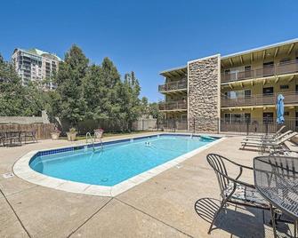 The Pink Pearl 1bd 30 Day Pool Wash Park West - Denver - Pool