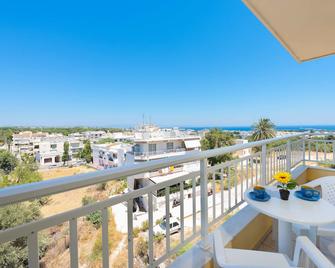 Yiannis Apartments - Rodas - Balcón
