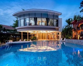Areca Resort and Spa - Phuket - Pool