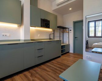 Vlc Host - Reina - Valencia - Cocina