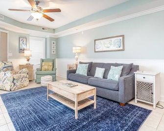 Gull Reef 633 - Tybee Island - Living room