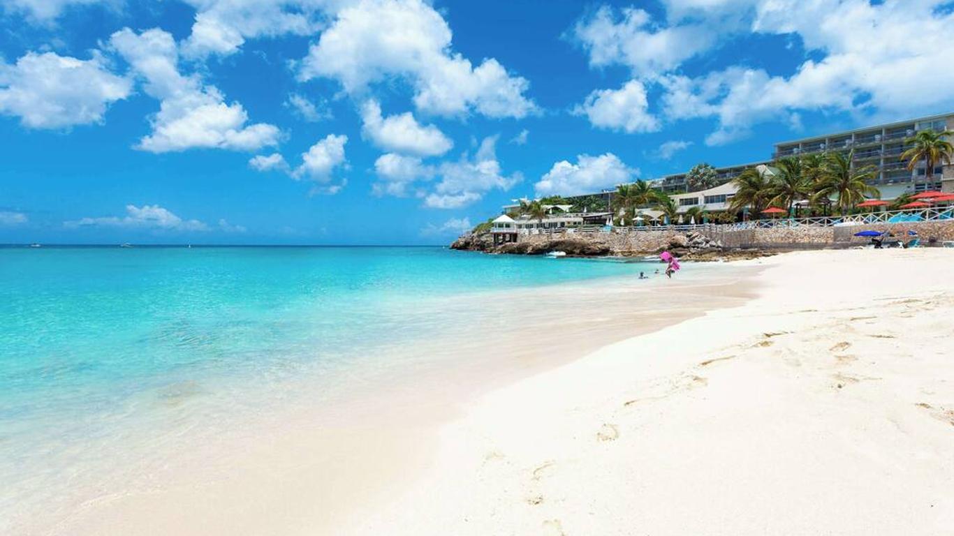 Sonesta Maho Beach Resort Casino & Spa