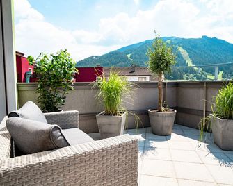 Aktiv Hotel Zur Rose Am Brenner - Steinach am Brenner - Balcony