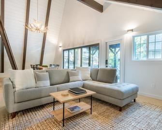 The Kingsley Hotel - Lake Arrowhead - Sala de estar