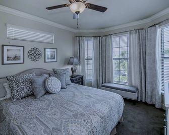 4737 Jackfish St - 4 Bedroom w Den - Bonita Springs - Bedroom