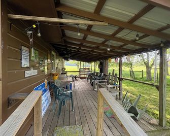 Ozarks Home Away from Home - Willow Springs - Patio