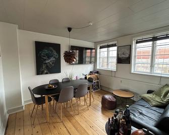 Apartment in hip Nordvest area - Copenhagen - Dining room