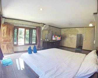 Mon Idin - Mae Rim - Bedroom