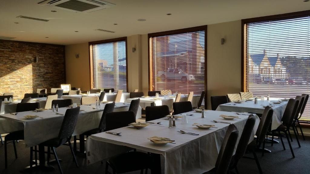 موتيل هالفواي