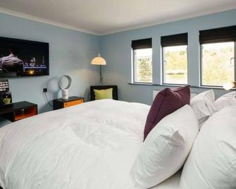 Village Hotel Maidstone - Maidstone - Bedroom