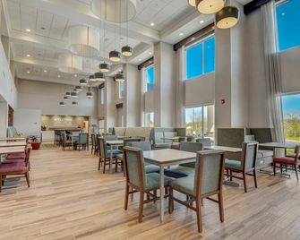 Hampton Inn and Suites Williamstown Ark Encounter - Williamstown - Restaurace