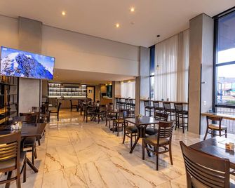 Days Inn By Wyndham Cascavel - Cascavel - Restaurant