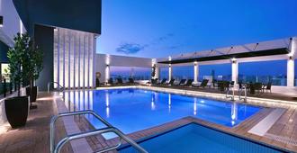 Hotel Neo+ Penang By Aston - George Town - Pool