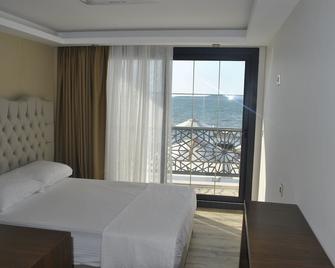 The Klazomenai Marine Hotel - Yelki - Bedroom