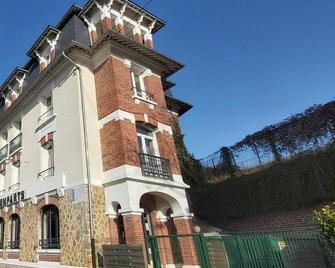 Auberge des Remparts - Péronne - Gebouw