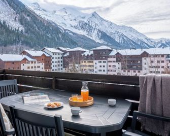 Résidence Pierre & Vacances Chamonix La Rivière - Chamonix - Balcony