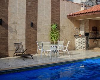 Piscina Aquecida, Ar Condicionado, Área Gourmet, Bilhar - Itanhaém - Pool