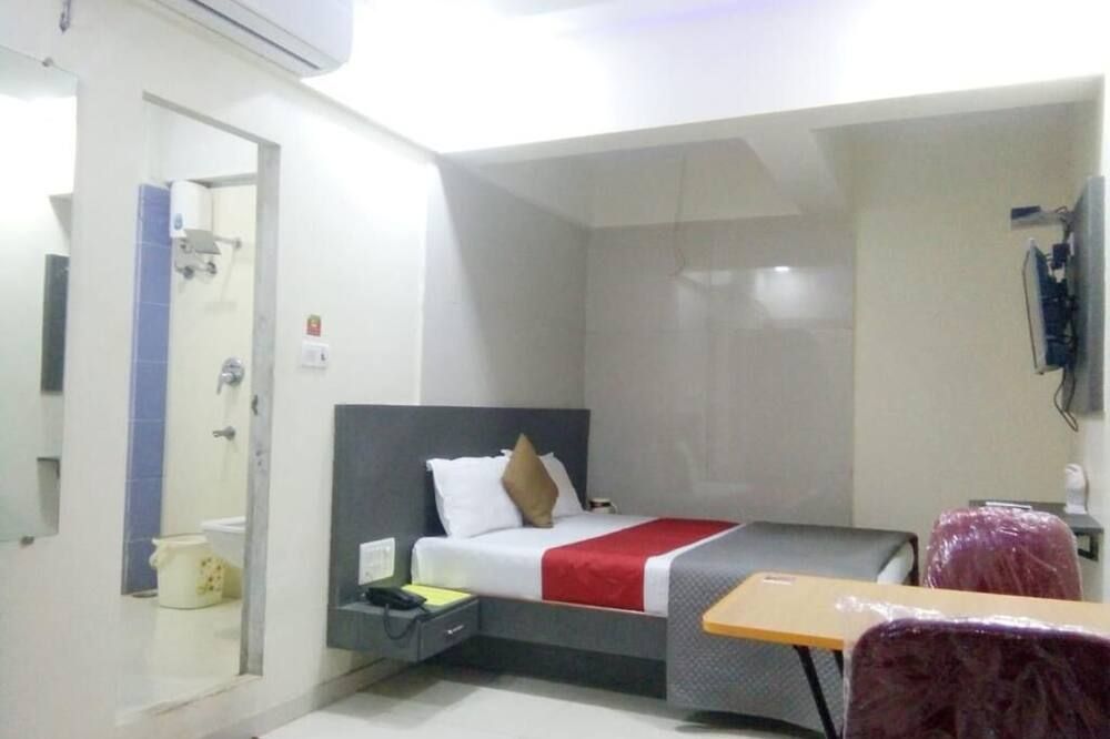 Terminus Square thumbnail 3