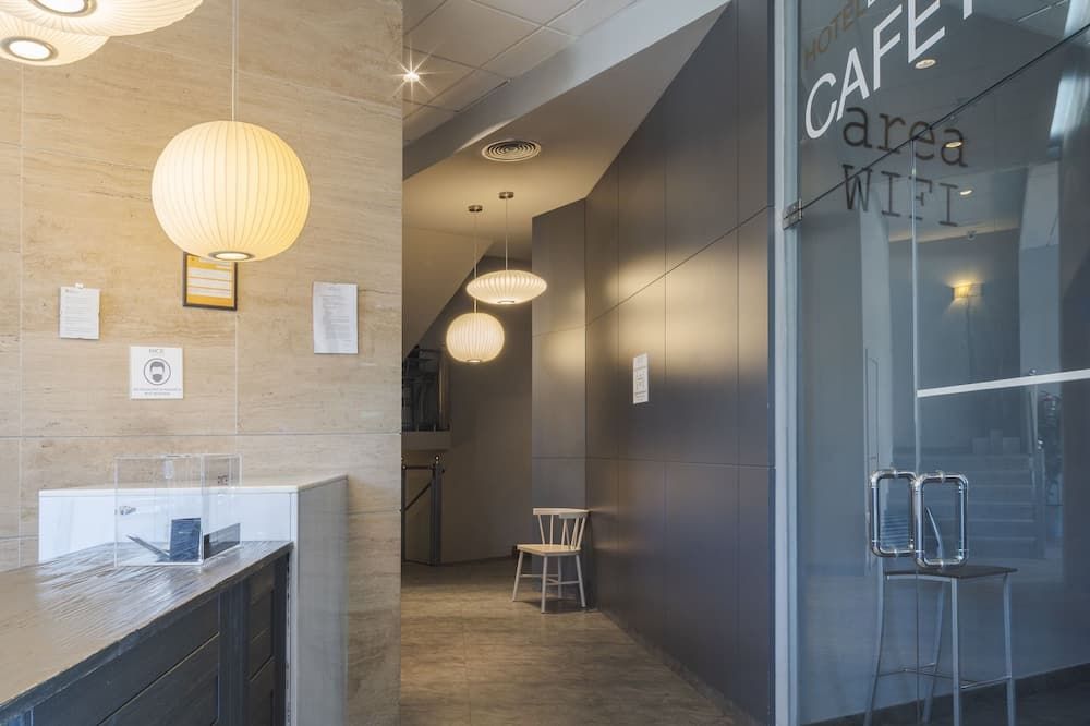Hotel Rice Bulevar - בורגס
