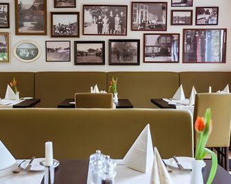 Hotel Restaurant Zur Linde - Altenmedingen - Ravintola