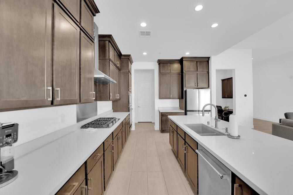 Modern Single-Story Retreat - Prime Summerlin - Garage Ev Charger - Top School - לאס וגאס - מטבח