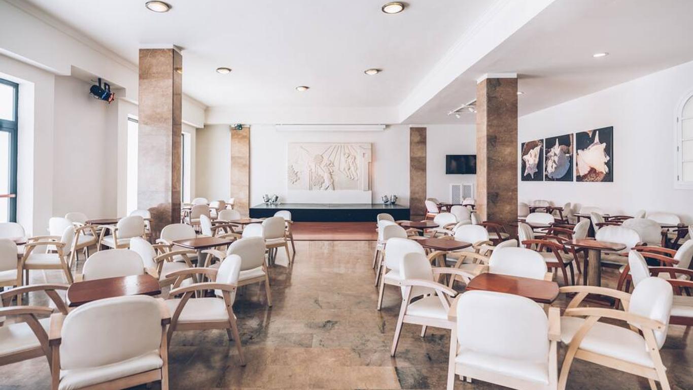 Iberostar Waves Las Dalias IHG