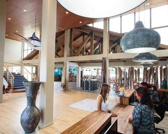 كوف ريزورت بالو - كورور - ردهة