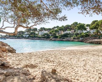 Hostal la Ceiba - Cala d'Or - Beach