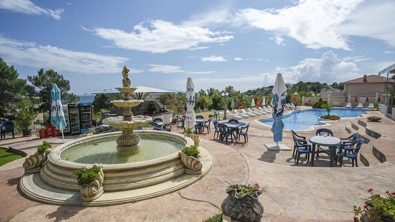 Hotel Fiesta