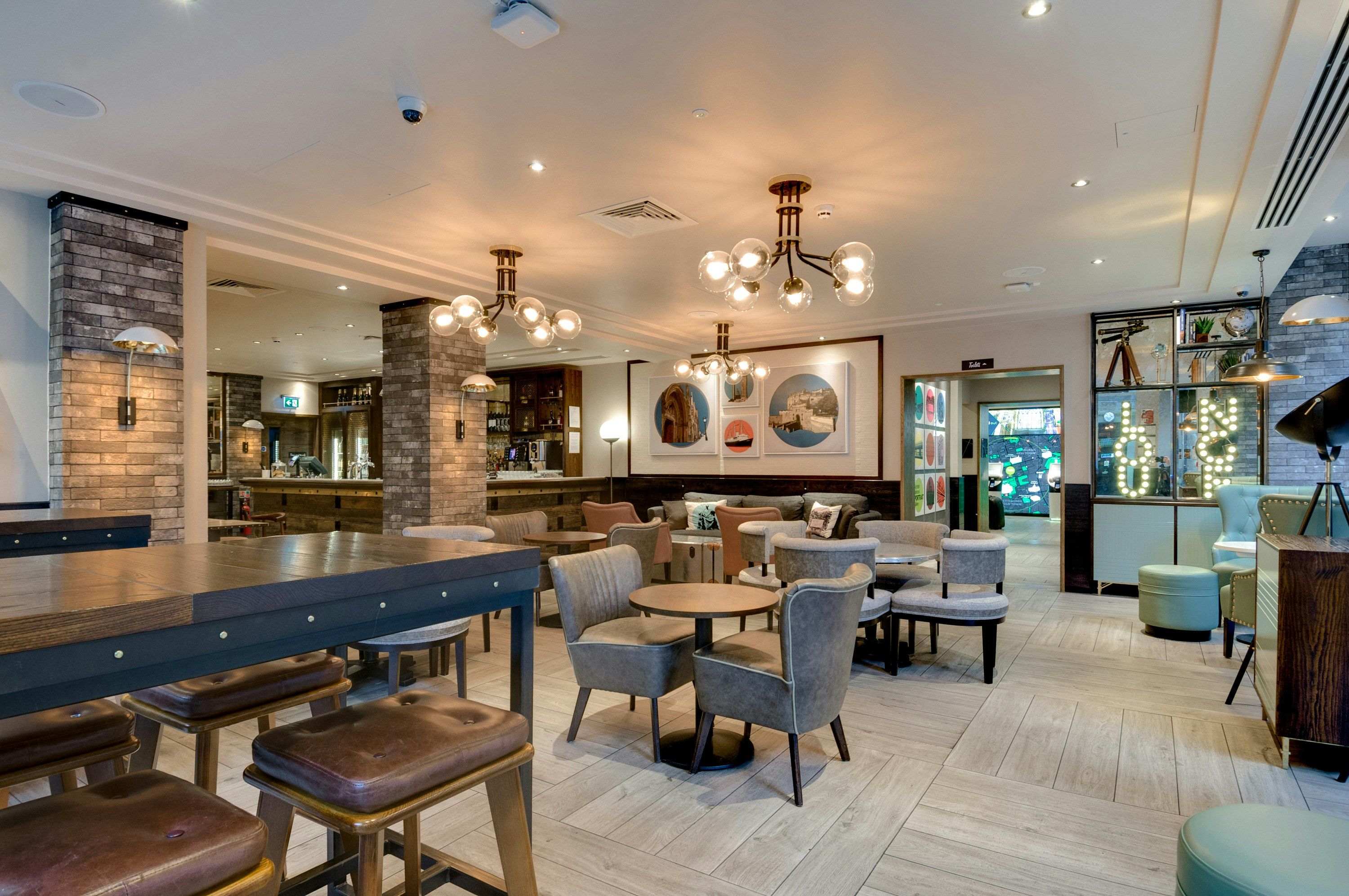 Hub By Premier Inn Edinburgh Cc Rose Street - Édimbourg - Bar