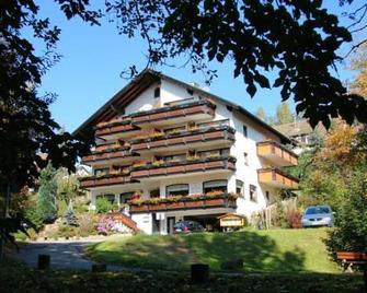 Hotel Breitenbacher Hof - Waldachtal - Gebouw