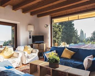 Corte San Mattia - Verona - Living room