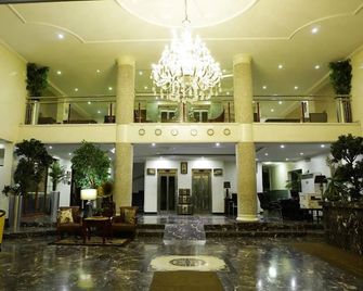 De Rembrandt Hotels and Suites - Lagos - Lobby