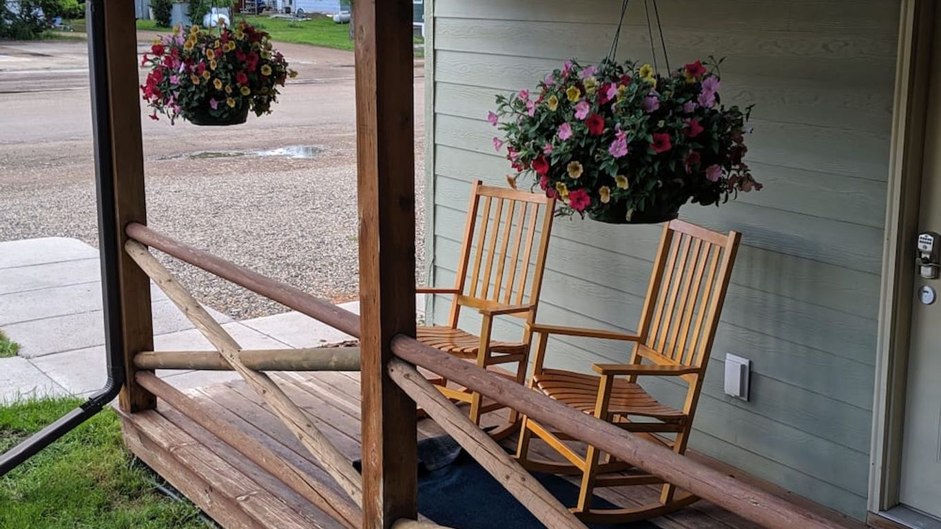 Sagebrush Inn and Suites