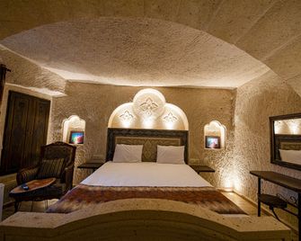 Farmer Cave House - Urgup