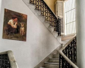 Paseo Habana - La Havane - Escalier