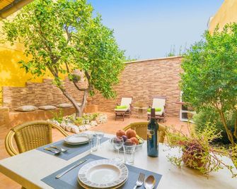 Sabatera - Beautiful Townhouse With Fantastic Terrace In Inland Majorca Free Wifi - Inca - Patio