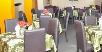 Travel House Hotel, Ibadan - Ibadán - Restaurante