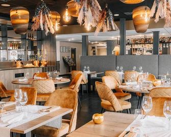 2 Central Rooms Near The Hague – Explore Local Attractions - Zevenbergen - Restaurante